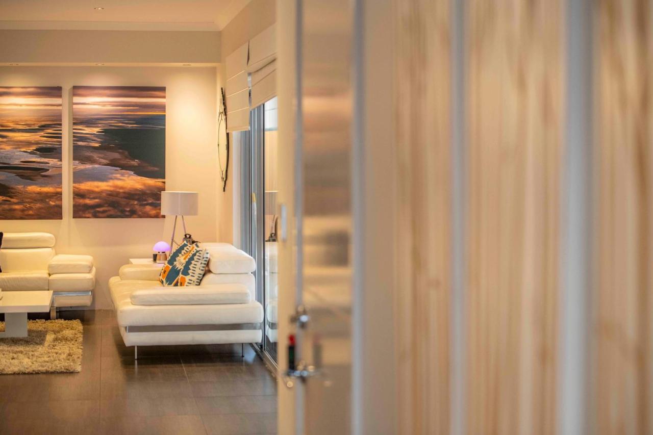 Magnificent Beach Retreat Jindalee Kültér fotó